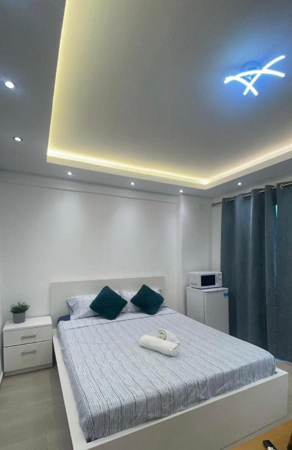 Studio Appartament Bright City Nuevo! Τορρεμολίνος Εξωτερικό φωτογραφία